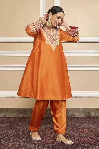 Mehrish orange kurta set