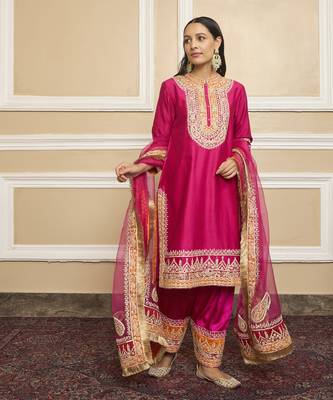 Afsaana hotpink kurta set 1