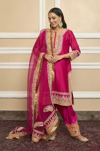 Afsaana hotpink kurta set