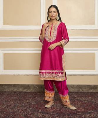 Afsaana hotpink kurta set 3