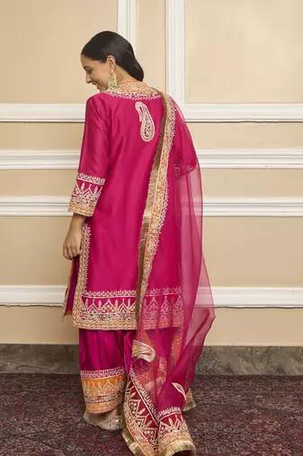 Afsaana hotpink kurta set