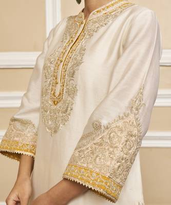 Sabaa daisy ivory kurta set 2