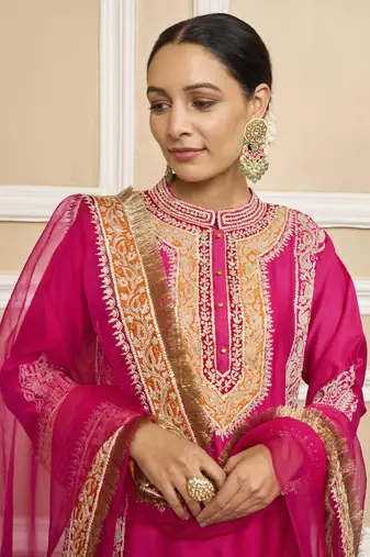 Naayab hotpink kurta set