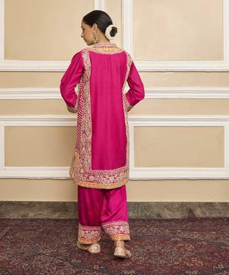 Naayab hotpink kurta set 4