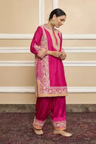 Naayab hotpink kurta set