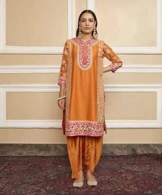 Mehnoor orange kurta set 1