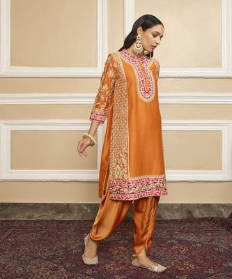 Mehnoor orange kurta set 5