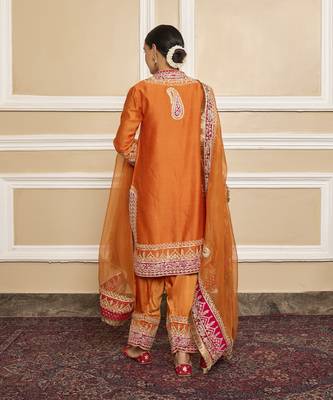 Afsaana orange kurta set 3
