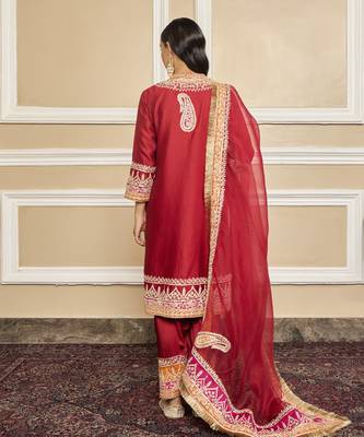 Afsaana deep red kurta set 2