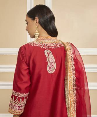 Afsaana deep red kurta set 5