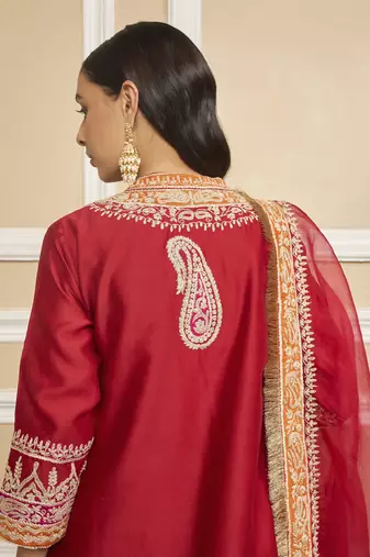 Afsaana deep red kurta set