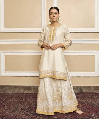 Raina daisy ivory sharara set 5