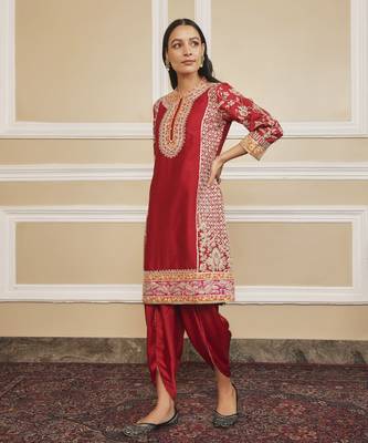 Mehnoor deep red kurta set 2