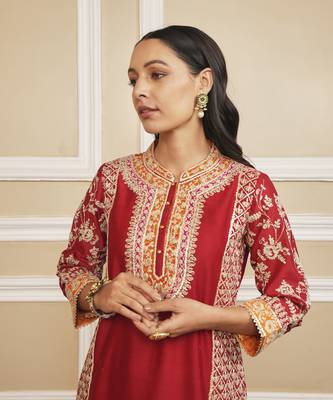 Mehnoor deep red kurta set 3