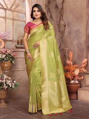 Light green soft art silk blend with zari weaving borders saree with blouse 1