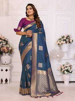 Navy blue soft art silk blend with zari weaving borders saree with blouse 1