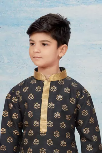 Cheekoo printed kurta pajama with less work