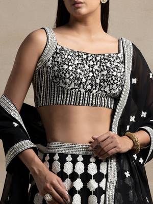 black sequins georgette wedding lehenga set choli with dupatta with dupatta 5