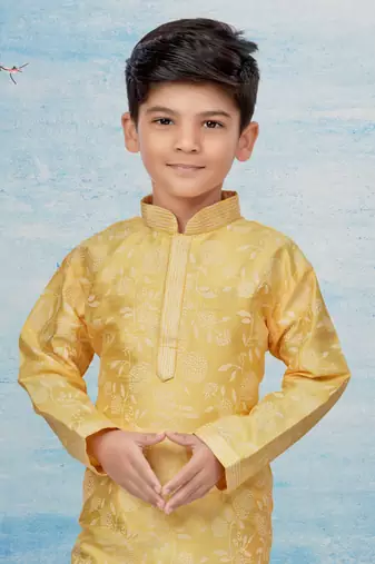 Off white flower printed kurta pajama