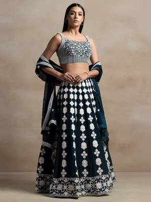 green sequins georgette wedding lehenga set choli with dupatta with dupatta 2