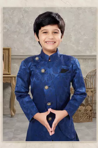 Black classic indowestern sherwani set with thread and less work with fancy button