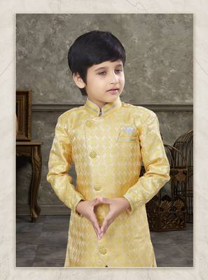 Off white classic indowestern sherwani set with thread and less work with fancy button 2