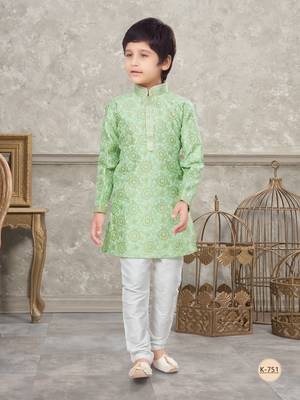 Off white degital printed with thread work kurta pajama set 1