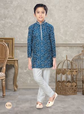 Off white degital printed with thread work kurta pajama set 1