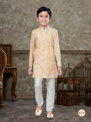Off white soft cotton with thread  kurta pajama set 1