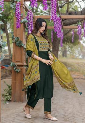 Women Modal Straight Kurta With Pant And Dupatta Suit Set 3