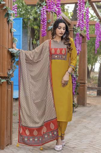 Women Modal Straight Kurta With Pant And Dupatta Suit Set