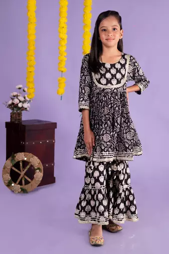 black embellished 3 dori kurti with sharara