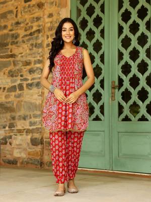 Red block printed cotton cord set 1