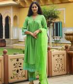 Green dobby jacquard suit set