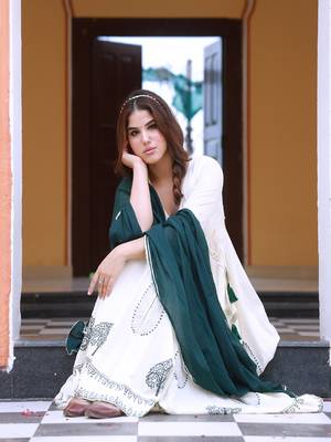 Deep green hand block print cotton anarkali suit set with gota work dupatta 2