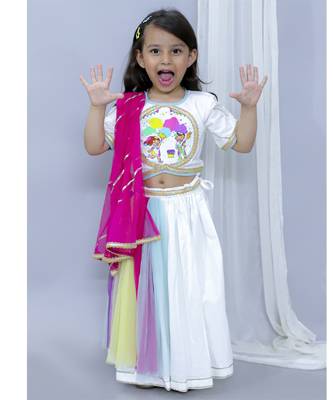 Kids playing holi print white holi lehnga set 4