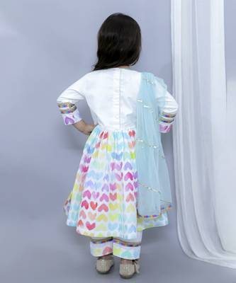 White multicolor heart prints kurta set 2
