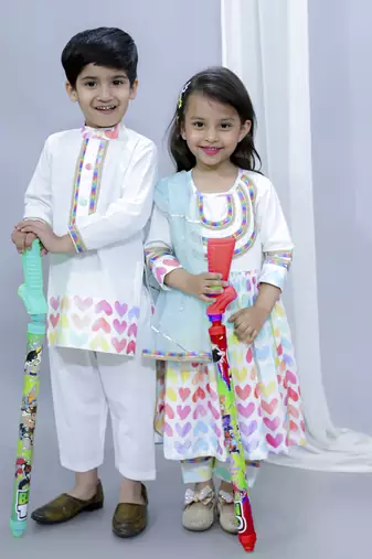 White multicolor heart prints kurta set