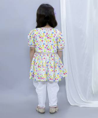 Multicolor hands holi kurta dhoti set 3