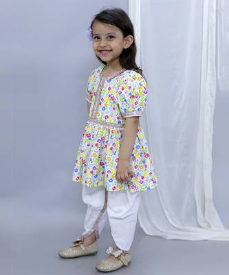 Multicolor hands holi kurta dhoti set 4
