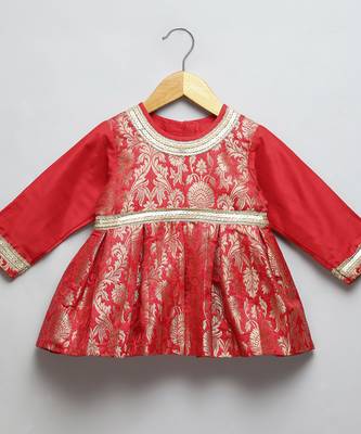 Red brocade peplum lehnga set 2