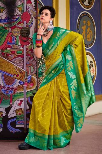 Pehnava silk blend saree with blouse
