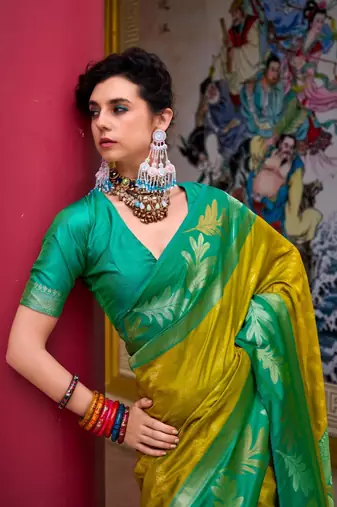 Pehnava silk blend saree with blouse