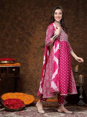 Magenta bandhej printed rayon flared kurta pant dupatta set 3
