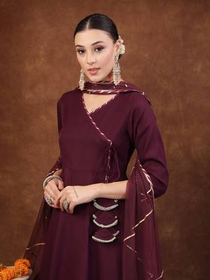 Wine wine solid italian crush anarkali kurta pant dupatta set 4