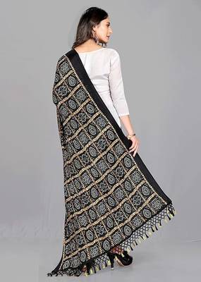 Trendmalls Women's Bandhej Chinon Silk Dupatta 1