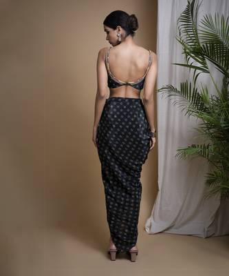 Bottle green digital print indo drape set 2