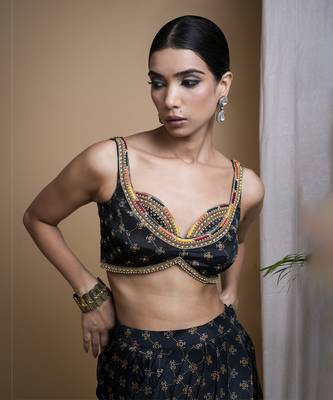 Bottle green digital print indo drape set 3