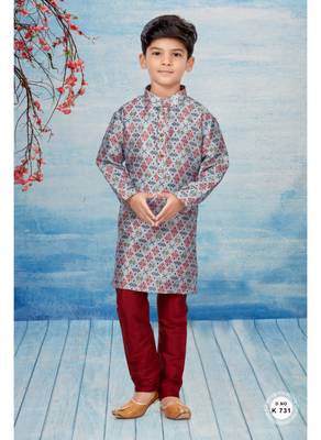 Maroon  printed kurta pajama 1