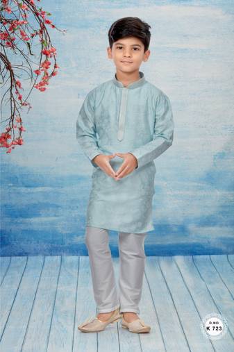 Off white flower printed kurta pajama